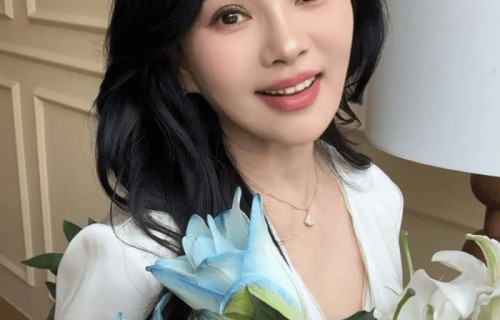 伊能静回应穿短裙被吐槽装嫩：迪士尼是个没有年龄的地方