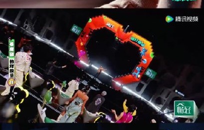 《魔力歌先生》节目聚集了哪些不同风格和世代的实力唱将？