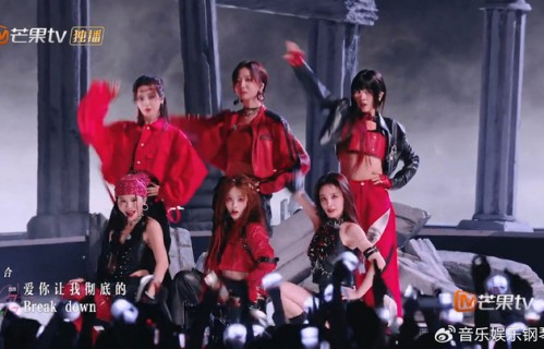 《乘风2026》亲友团5人，叶童为观摩团嘉宾，王俊凯担任送考人