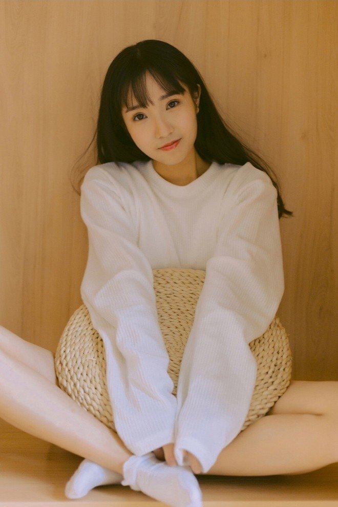 《你是迟来的欢喜》男女主角魏哲鸣和郑合惠子现实中关系如何？