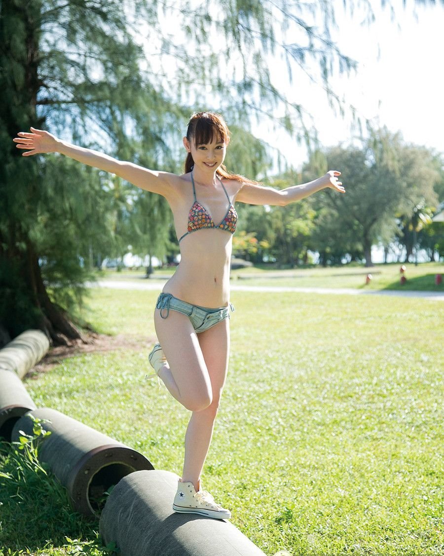 魏哲鸣郑合惠子新剧首播，男女主CP感爆棚，热度完胜《冬去春来》