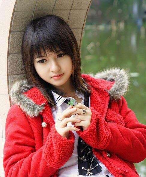 众星亮相宝诗龙上海展览开幕活动