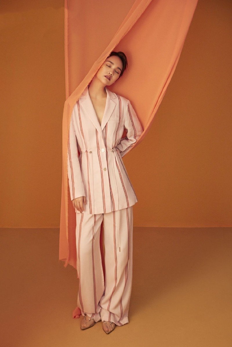 《她的盛焰》之后，袁姗姗接下来还挑战了哪些类型的角色？