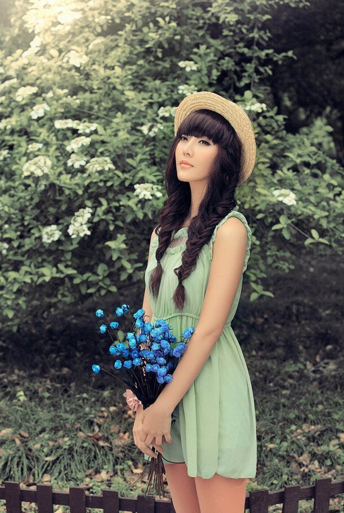 从矿工家庭到威尼斯影后，辛芷蕾的奋斗经历具体是怎样的？