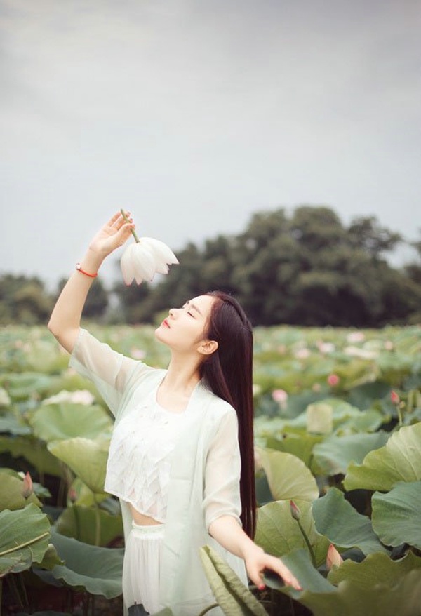 众星亮相宝诗龙上海展览开幕活动