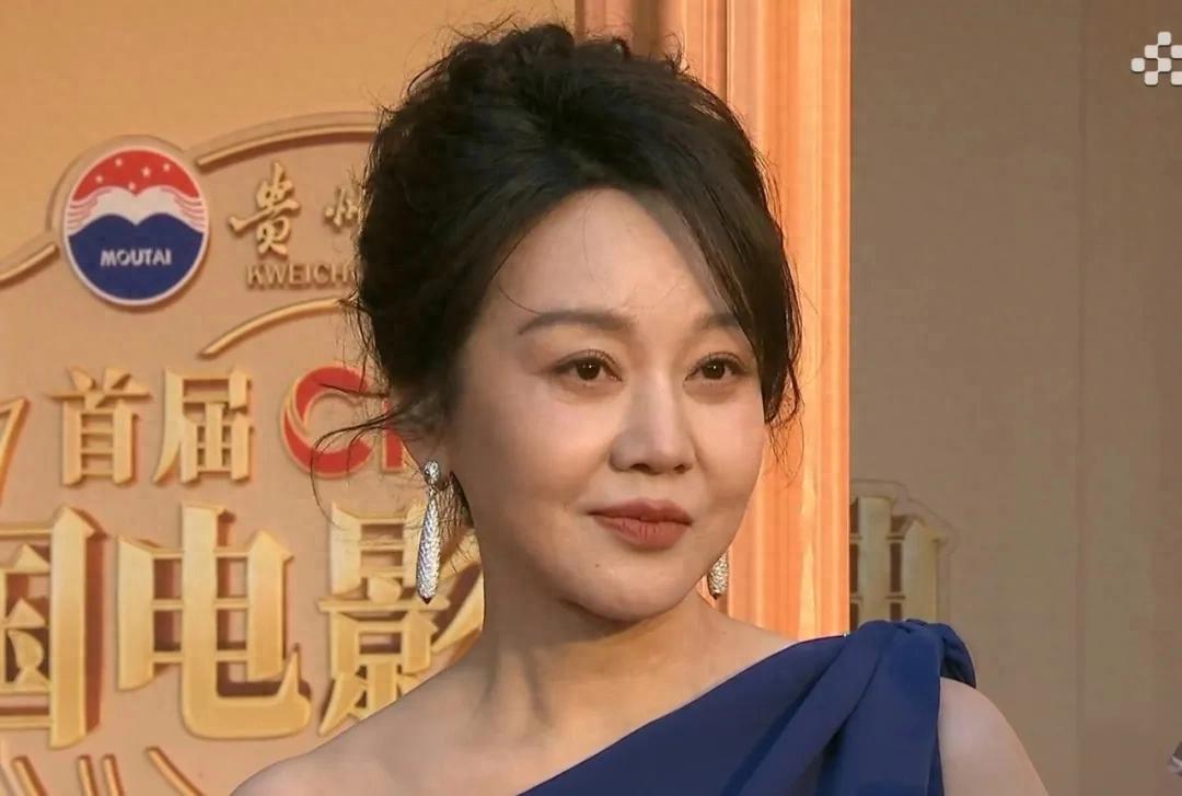 电影盛典明星怼脸生图：章子怡马丽脸部圆润，刘浩存王传君状态好 