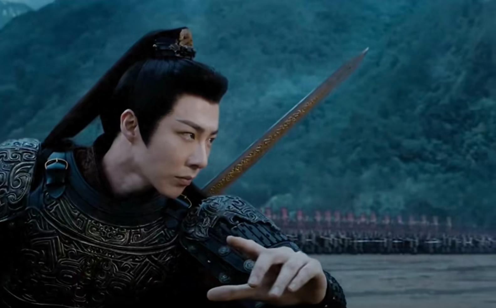 花拳绣腿别尬演将军，看张凌赫刘宇宁，才知道啥叫鲜衣怒马少年郎 