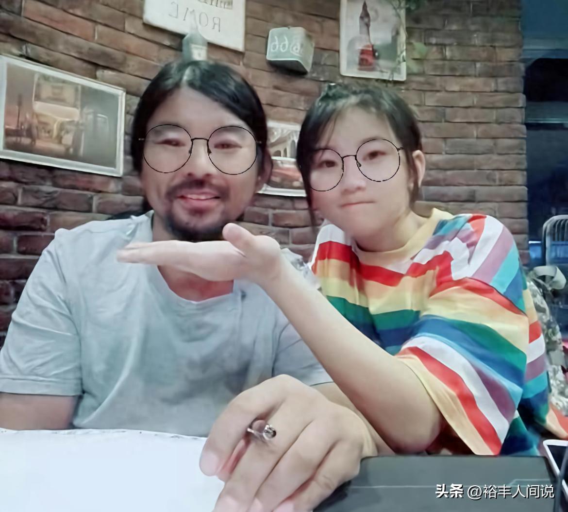 网红“面筋哥”女儿自曝遭继父性侵，亲妈漠视，她两个月不敢回家 