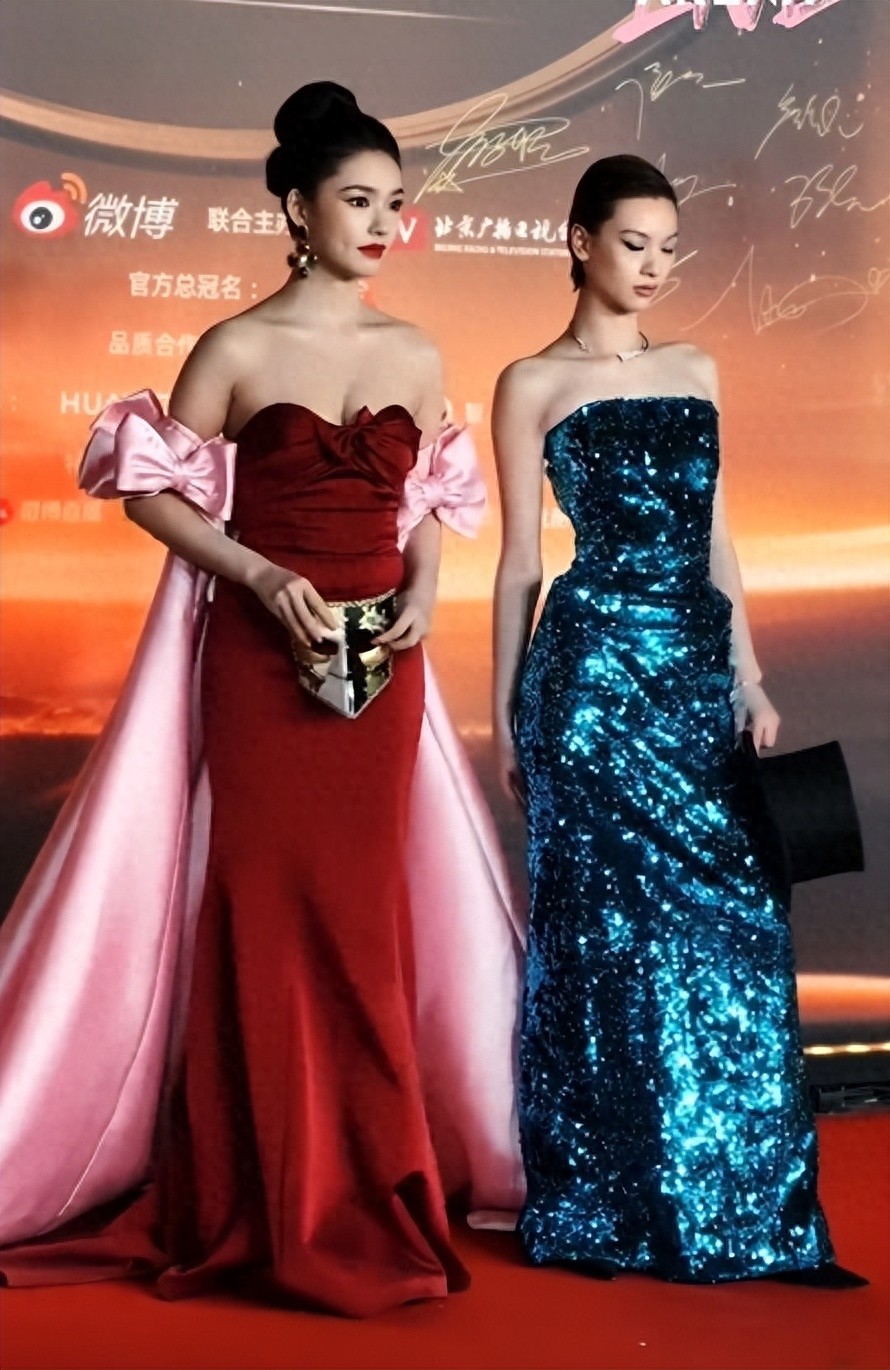 陪玩陪睡仅冰山一角，关晓彤事件发酵，内娱乱象这下藏不住了 