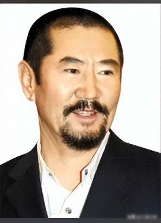 曝“成吉思汗”扮演者巴森移民蒙古！妻子发文回应，已被授予博士 