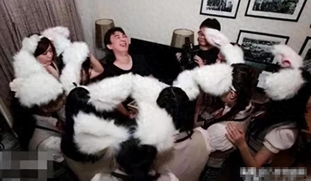 陪玩陪睡仅开胃菜，继关晓彤事件后，岳云鹏再次揭露内娱的阴暗面 