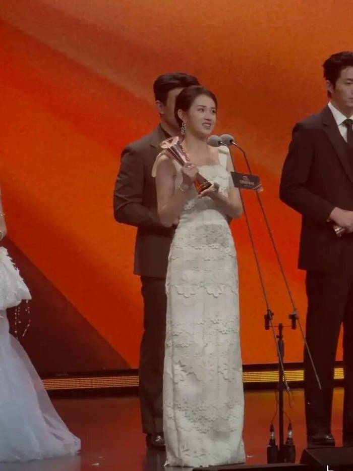 《盛夏芬德拉》带火女主演郭宇欣，她摘得2025红果创作者大会“年度杰出演员” 每经记者 宋美璐 摄